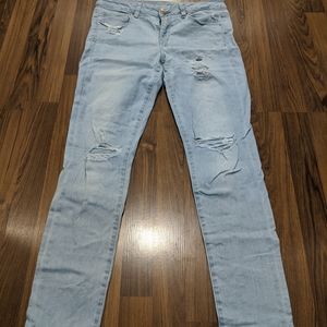 American Eagle Distressed skinny jeans